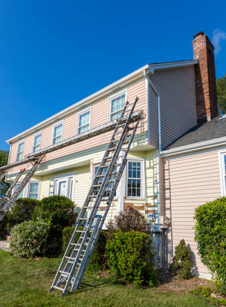 Affordable siding repair and maintenance services in Edisto, SC